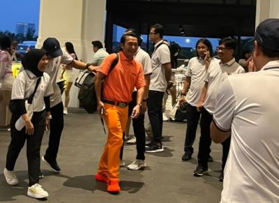 Sejumlah peserta tiba di Sedayu Indah Golf, Pantai Indah Kapuk,Jakarta untuk mengikuti IDX Channel Golf Tournament 2023, Sabtu (24/6/2023).