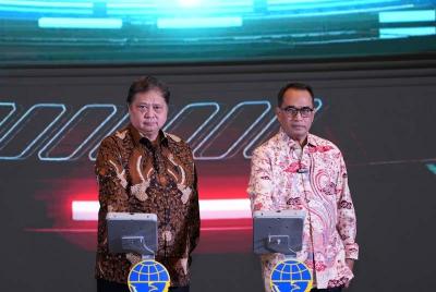 Menko Perekonomian Airlangga Hartarto hadir di acara Penandatanganan Pakta Integritas dan Pelaksanaan Go Live Inaportnet Tahap I Tahun 2023.