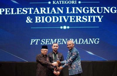 Kementerian Sosial bekerja sama dengan Forum CSR Indonesia melaksanakan Padmamitra Award 2022.