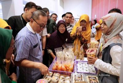 Zulkifli Hasan mengatakan partainya punya keseriusan tinggi untuk dapat meningkatkan perekonomian pelaku Usaha Mikro Kecil Menengah (UMKM).