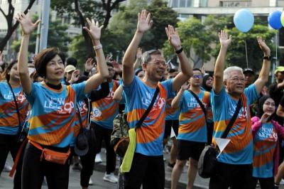 BCA Life mengajak masyarakat menjalani hidup sehat dengan menggelar ajang virtual walk yang bertajuk NOW, Let's Go Ultima Race 2023.