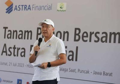 Astra Financial menyelenggarakan kegiatan penanaman 6.500 pohon di kawasan Telaga, Hulu Sungai Ciliwung, Bogor, Jawa Barat, Jumat (21/7/2023).
