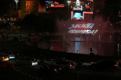 Pertunjukan video mapping pada air mancur di Bundaran Hotel Indonesia, Jakarta menampilkan beberapa citra atau animasi digital yang sangat menarik.