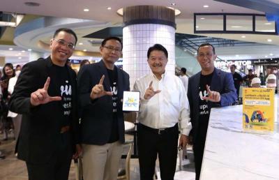 Bank Mandiri menggelar program #SuperAPPSuperLengkAPP yang memperkenalkan lebih dari 70 fitur keuangan Livin' by Mandiri secara langsung ke masyarakat.