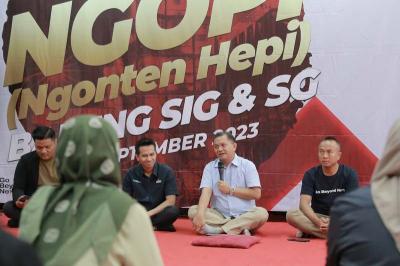 Melalui workshop Ngopi ini, SIG mengajak masyarakat Kabupaten Rembang, Jawa Tengah untuk bijak mengekspresikan diri di media sosial.