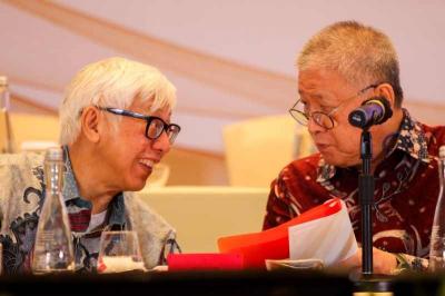 Presdir PT Pantai Indah Kapuk Dua Tbk (PT PANI) Sugianto Kusuma atau Aguan  hadir pada konfrensi pers RUPSLB PT PANI di Jakarta, Jumat (15/9/2023)