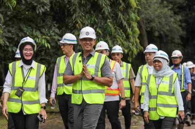 Agus Harimurti Yudhoyono menegaskan, Stasiun MRT Thamrin dan Monas akan dioperasikan lebih awal.
