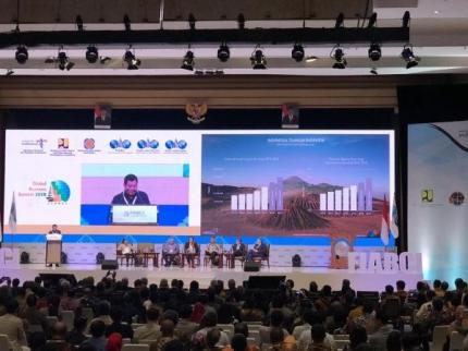 Harry Tanoesoedibjo Memberikan Materi Tentang Tourism and Property di FIABCI 2018