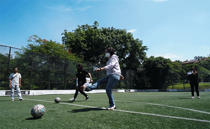 Economic Journalis Club (EJC) menggelar kompetisi Mini Seven Soccer & Donasi Biaya Pendidikan di Serenia Hills Sport Club, Jakarta, Sabtu (29/10/2022).
