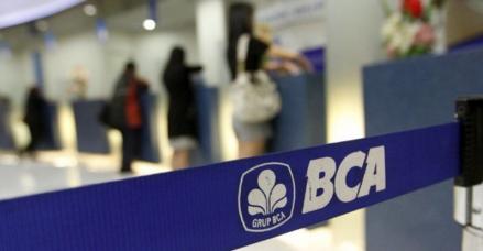 Tok! Terdakwa Salah Transfer BCA Divonis Satu Tahun Penjara dan Denda Rp51 Juta. (Foto: MNC Media)