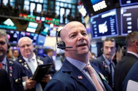 Wall Street Anjlok Dilanda Aksi Jual di Pasar Obligasi (foto mnc media)