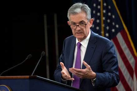 Jerome Powell membela langkah-langkah kebijakan moneter yang diambil selama pandemi Covid-19 yang dikritik Donald Trump. (foto: iNews Media)