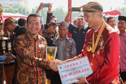 Semen Indonesia Raih Penghargaan Good Mining Practice dari ESDM Jateng. (Foto: Ist)