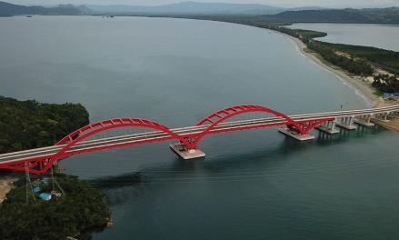Diresmikan Presiden, Sukuk Negara Berkontribusi Wujudkan Jembatan Youtefa. (Foto: Kemenkeu)