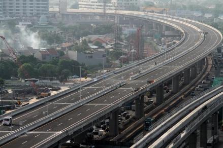 Cerita Sukses Waskita Karya dan Acset Indonusa Bangun Tol Jakarta-Cikampek. (Foto: Ist)