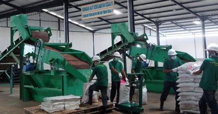 Kena Dampak Pandemi, SAMF Catat Penjualan hanya Rp260,22 Miliar. (Foto: Ist)