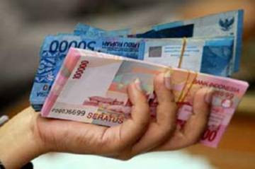 Perkiraan Ekonomi RI Lebih Rendah, Rupiah Hampir Sentuh Rp15.000 per USD (Foto: MNC Media)