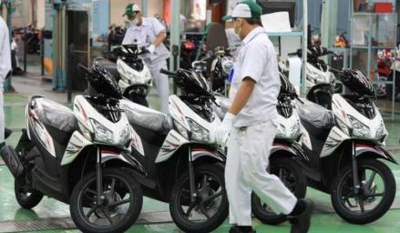 Penjualan Motor Honda Tembus 5.000 Unit di Jakarta Fair 2025, Skutik Paling Laris. (Foto: Inews Media Group)