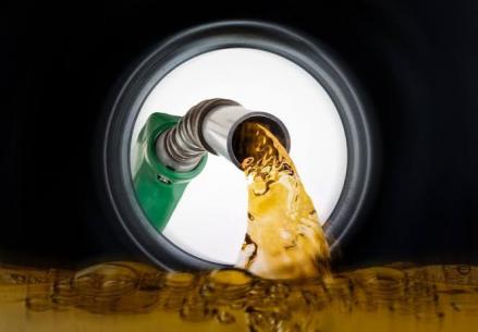 Harga Minyak Melonjak Imbas Data Impor China (FOTO:MNC Media)