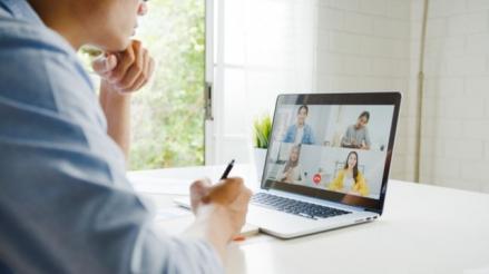 Waspada, Sindrom Computer Vision Intai Pekerja yang Terlalu Lama WFH (Dok.MNC Media)