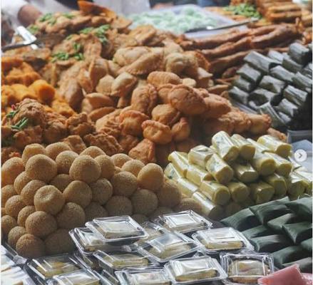 Berkah Ramadhan, Pedagang Takjil Kini Bisa Penuhi Kebutuhan Hidup (FOTO:MNC Media)