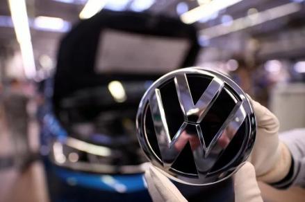 20 Ribu Karyawan Volkswagen Setuju Dirumahkan, Dapat Kenaikan Gaji dan Bonus. (Foto: Inews Media Group)