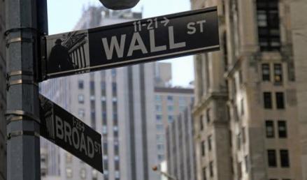 Wall Street Bervariasi, Indeks S&P 500 dan Dow Menguat (FOTO:MNC Media)