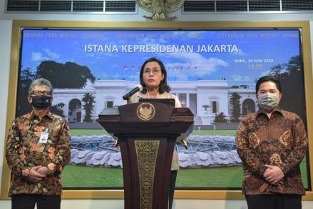 Tim Ekonomi Jokowi Ingatkan Masyarakat Tetap Waspada Covid-19 di Tengah Idul Fitri 2021. (Foto : MNC Media)