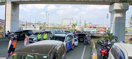 Ancol Ditutup Sementara, Ratusan Kendaraan