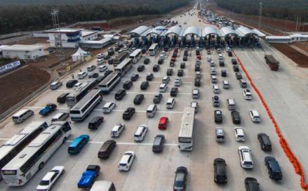 Diskon Tarif Tol Berlaku Hari Ini, Arus Balik Diprediksi Kembali Meningkat (FOTO: MNC Media)
