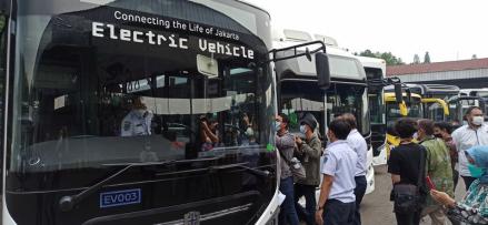 Percepat Peralihan Bus Listrik, Transjakarta Kerja Sama dengan Equipmake- VKTR (Dok.MNC)