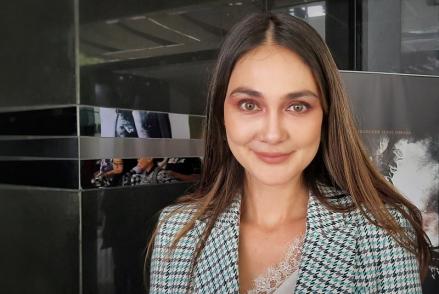 Bikin Geleng-geleng, Luna Maya Pakai Rok Mewah Seharga Rp51,9Juta  (FOTO:MNC Media)