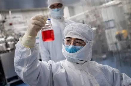Hubungan Memanas dengan AS, Dugaan Covid-19 Karena Kebocoran Lab Wuhan Kembali Mencuat. (Foto: MNC Media)