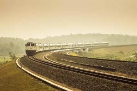 Kereta Api Makasar-Pare pare jadi Proyek Prioritas Nasional di 2022. (Foto: MNC Media)