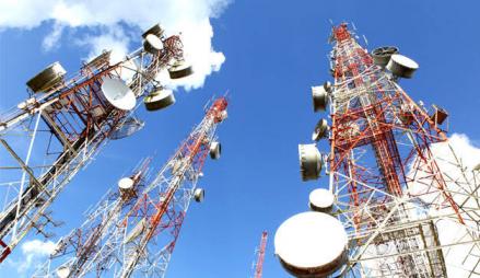 Komut dan Wadirut Sarana Menara (TOWR) Kompak Mundur (foto mnc media)