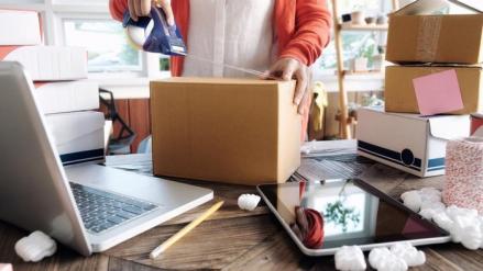 Cara Cek Tarif Ongkir J&T Cargo Online dengan Mudah, Begini Perkiraan Biayanya. (Foto: Freepik)