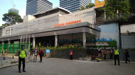 Ada LRT Jabodebek, Jumlah Penumpang di Dua Stasiun KRL Ini Alami Kenaikan 35 Persen. (Foto MNC Media)