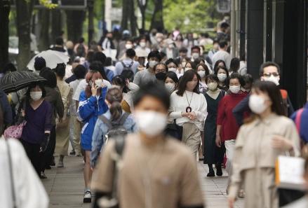 Per Rabu, 20 Juli 2022, kasus Covid-19 di Tokyo mencapai 20.401 kasus. 