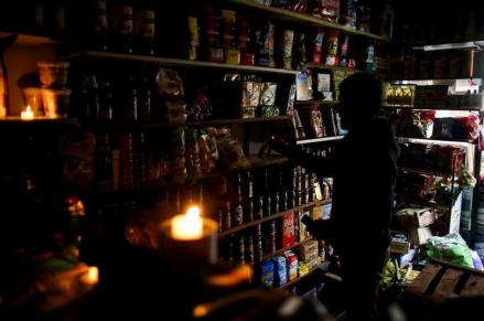 Alami Krisis Energi, Pakistan Gelap Gulita. (Foto: MNC Media)