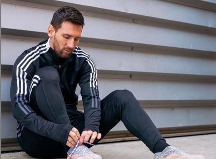 Penjualan Jersey Lionel Messi Diprediksi Tembus 1 Juta (FOTO:MNC Media)