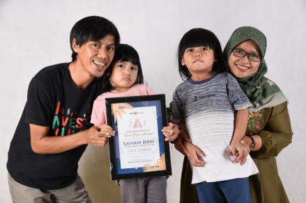 Nasabah MNC Sekuritas Ini Hadiahkan Kado Saham untuk Ultah Anaknya (FOTO:MNC Media)