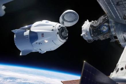 Bosan di Bumi? SpaceX Siap Bawa Jalan-jalan Warga Sipil ke Luar Angkasa (FOTO:MNC Media)