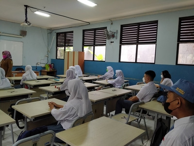 Pembelajaran tatap muka 100 persen di Jakarta masih berlanjut. (foto: MNC Media)