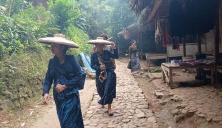 Kawasan Budaya Baduy Dipadati Pengunjung di Tahun Baru 2025. (Foto: MNC Media)