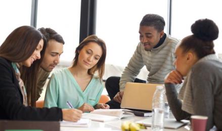 Cerita Sedih Anak Magang, Diperas Keringat dan Kalau Resign Wajib Bayar Rp500 Ribu