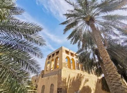 Tajir Banget! Ini Liburan Mewah Ala Pangeran Arab, Sewa Hotel Rp700 Juta per Malam (FOTO:MNC Media)