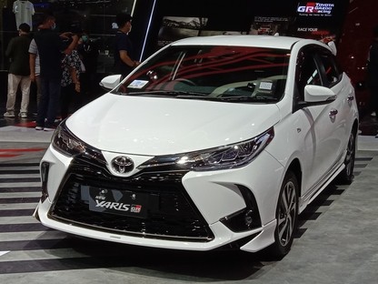 Mau Kredit Toyota Yaris Terbaru? Pastikan Dulu Segini Nominal Gaji Anda