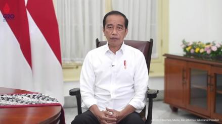 Omicron Mengganas, Jokowi: Tetap Tenang, Tidak Panik. (Foto: MNC Media)