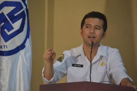 Wagub Emil Klaim Raperda Penanaman Modal Mampu Tingkatkan Investasi di Jawa Timur