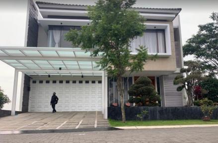 Disita Bareskrim, Rumah Doni Salmanan di KBB Masih Tersegel
